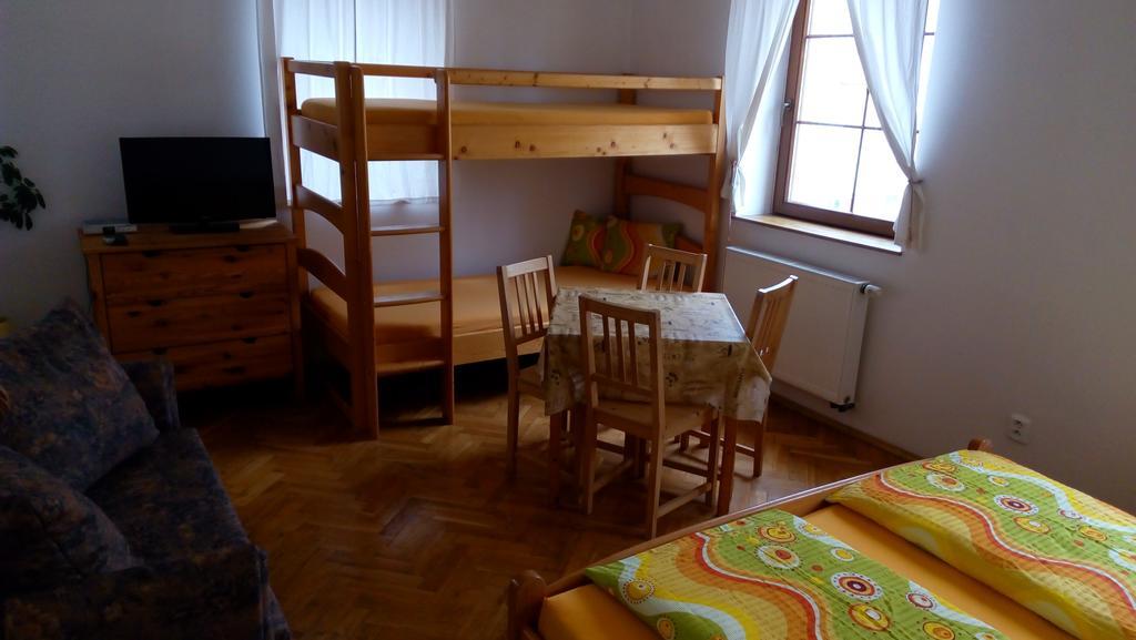 Apartmany Vrchlabí Eksteriør bilde